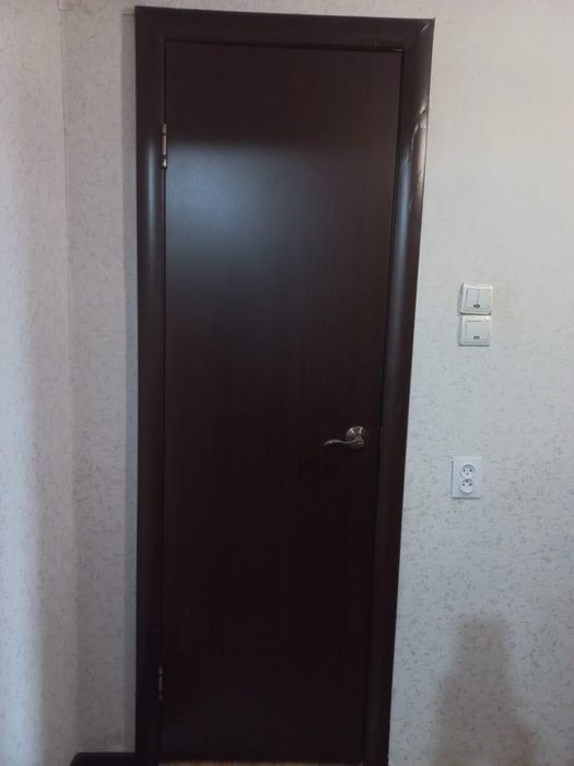 продам межкомнатные двери