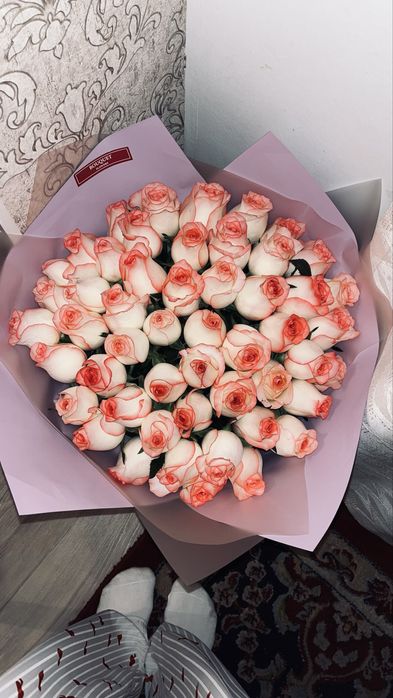 Цветы/букет………..