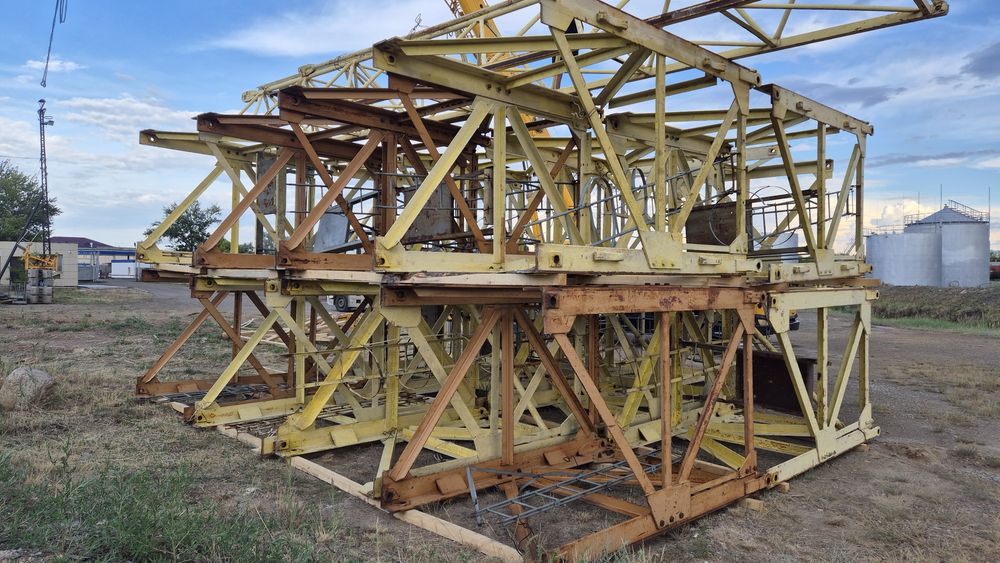 Секции башенного крана  2×2×3  L68A1