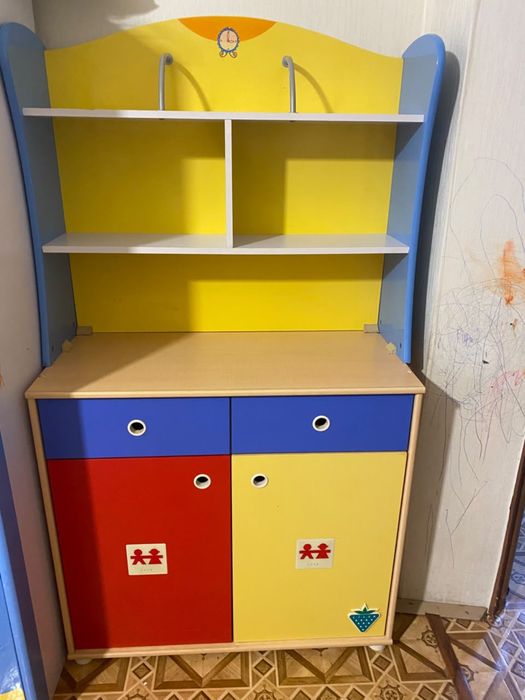 Срочно продам шкафы детские бренда Chilek