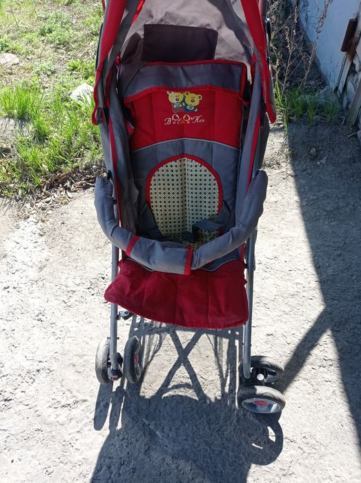 Коляска прогулочная