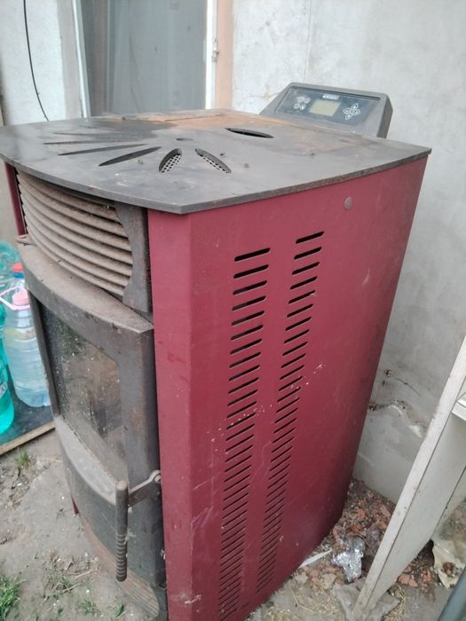 Sobă pe peleți electronică