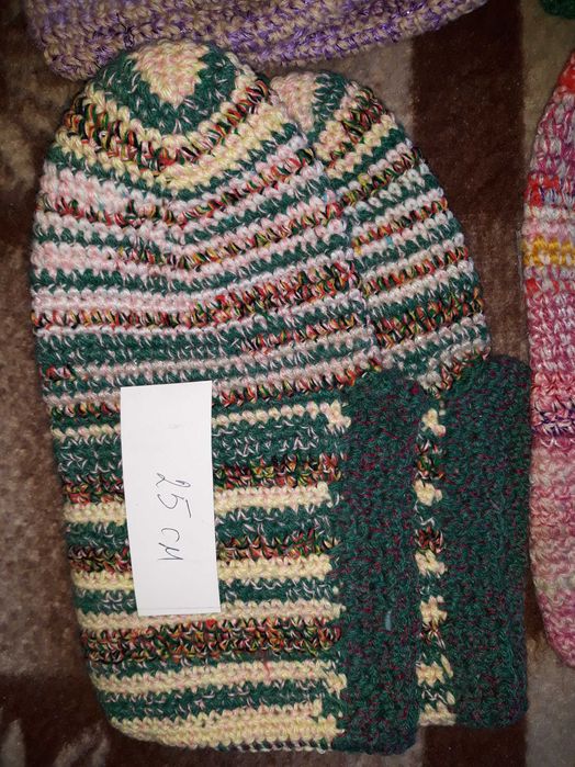 Домашно плетени вълнени терлици