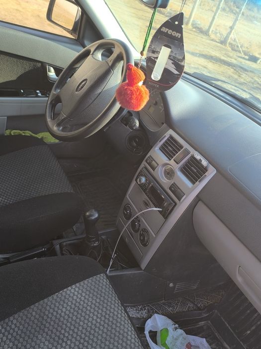 Priora 2011yil metani bor