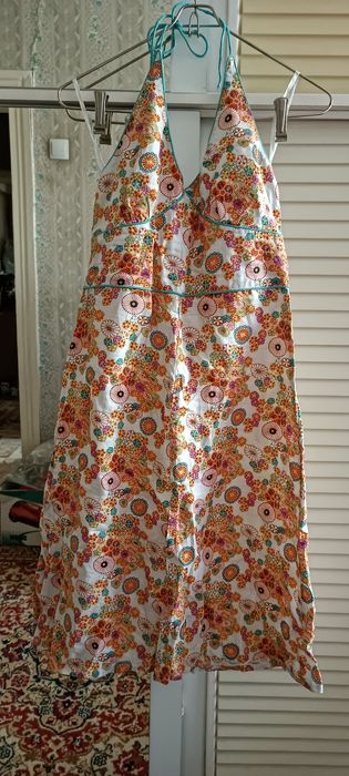 Платья красивые, нарядные