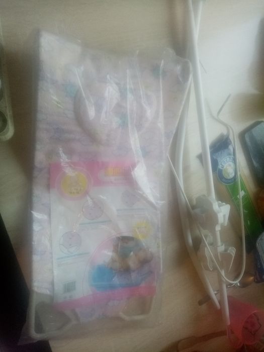 Продам держатель для балдахина, сидушка для купания