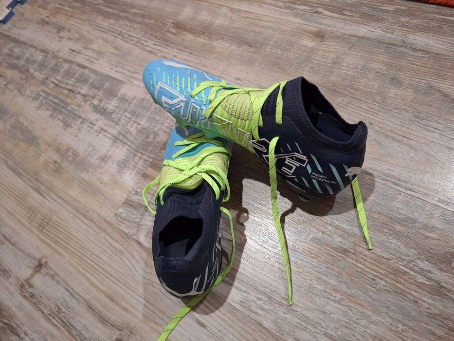 Продавам детски бутонки