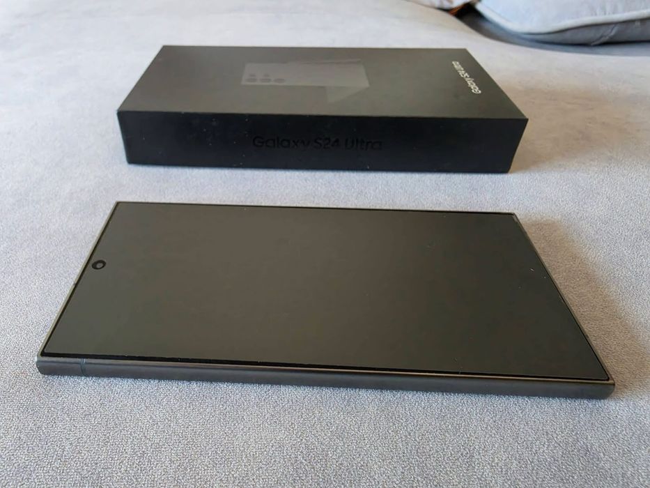 Samsung S24 ULTRA de 256 GB si 12 GB RAM cu Garantie