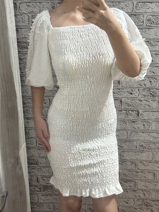 Продам женские одежды
