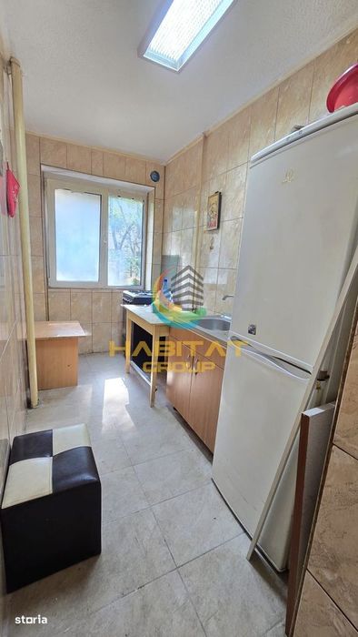 Apartament 2 camere zona Brancoveanu etaj 2 — fotografia 1