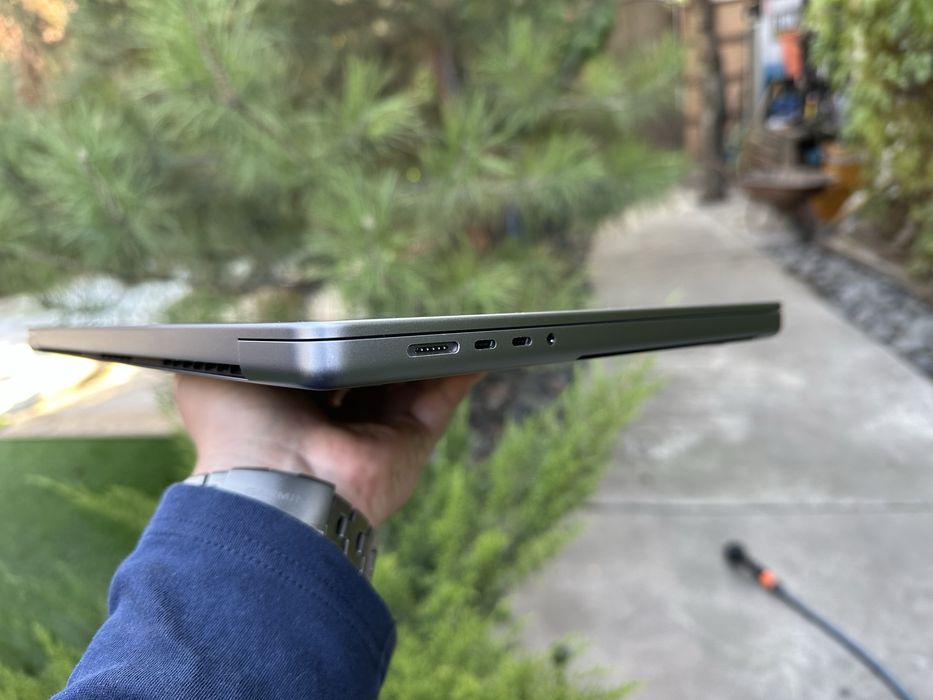 Macbook Pro 16 M1 pro 32/512 EAC