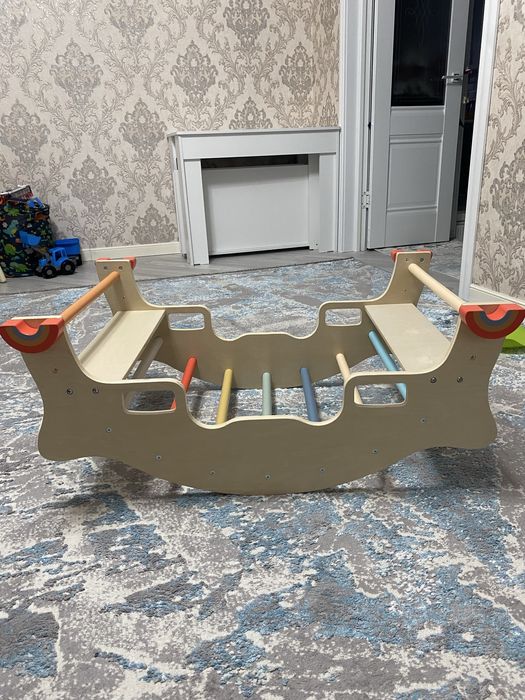 Продам деревянную качалку