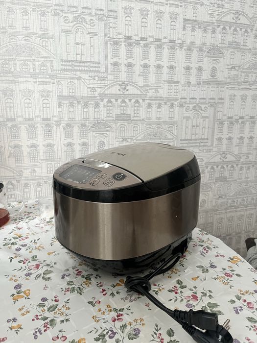 Продам мультиварку