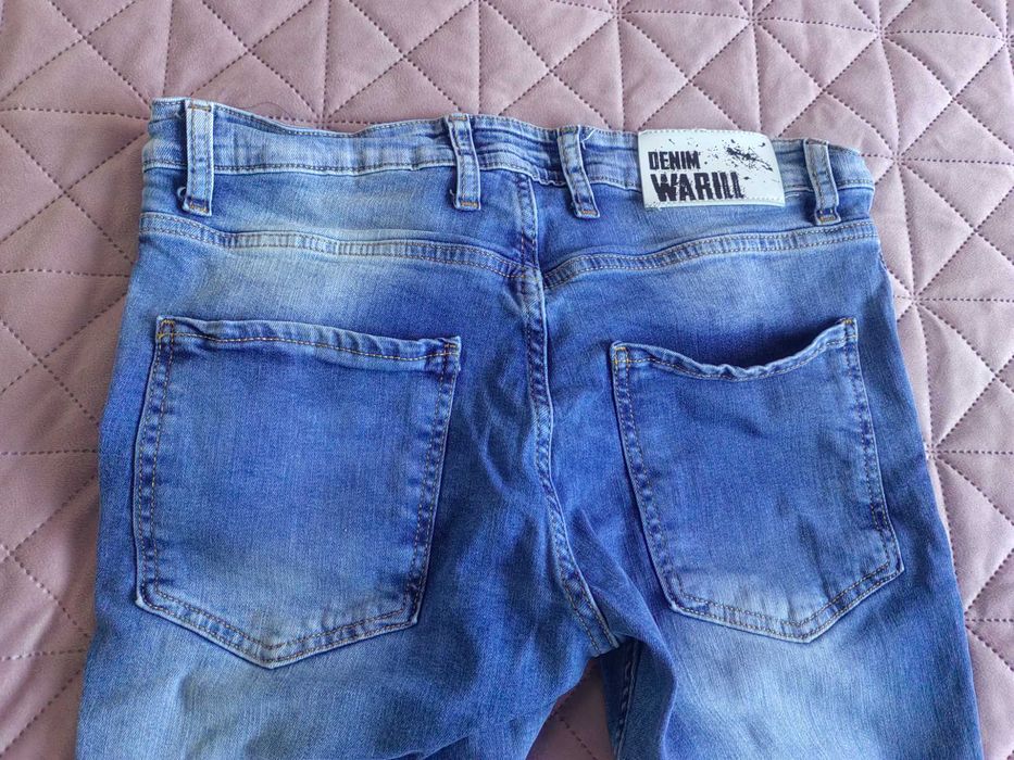 Мъжки дънки слим модел