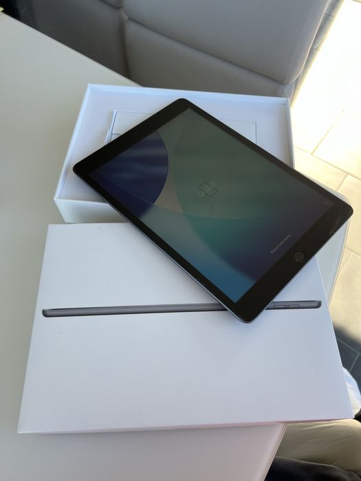 Ipad 9-TH generation WI FII  64 GB Space Grey
