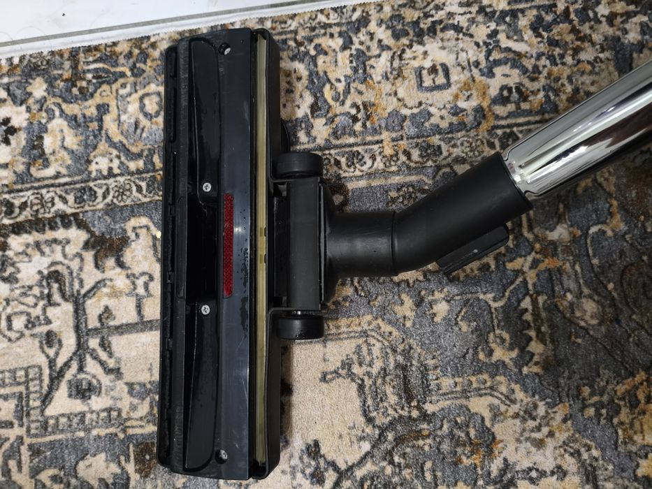 Пылесос Tefal Swift Power Cyclonic