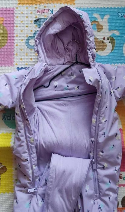 Продам детские  комбинезоны