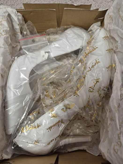 Елегантни обувки