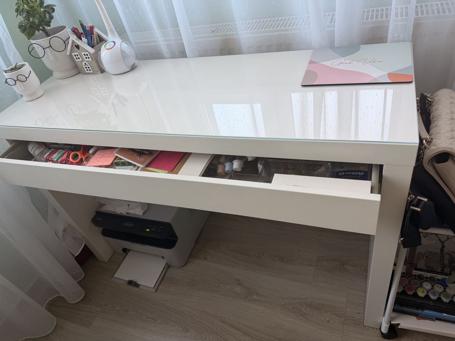 Тоалетка/бюро Икеа Ikea