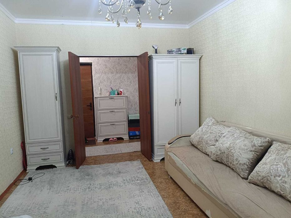 Продам 1 комнатную квартиру Аян Империя