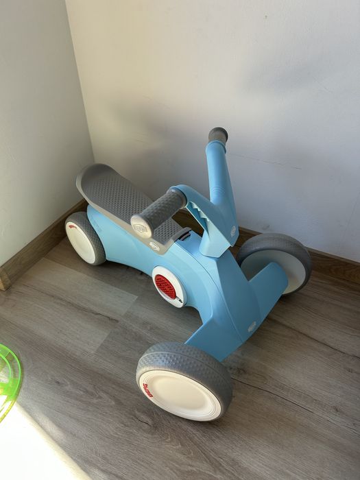 Tricicleta Berg cu pedale pliabile .