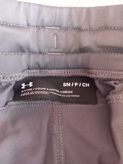 2 бр юношески спортни долници Under Armour