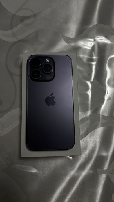 Айфон 14 про без ремонт