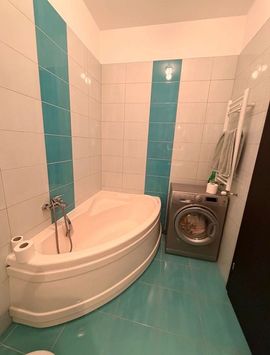 Vand apartament mobilat 2 camere in Militari Residence