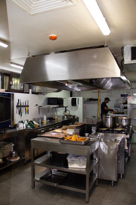 Restaurant La Bettola del Parco Bacău – 730 m² | Terasă 410 m² | Oportunitate HoReCa