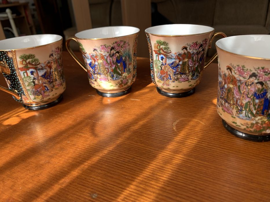 Serviciu de cafea/ceai din portelan chinezesc in stil Satsuma, 11 piese