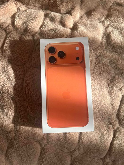 Чисто нов Iphone 17 pro max