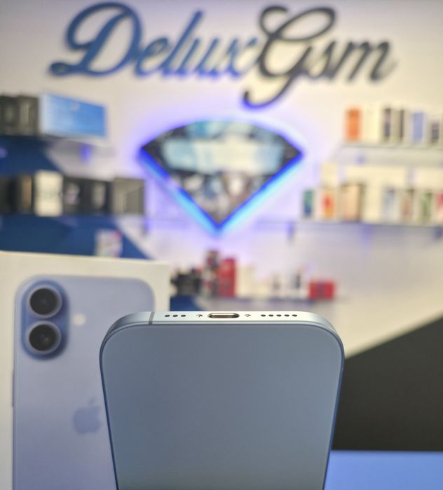 Iphone 17 / Blue / DeluxGSM