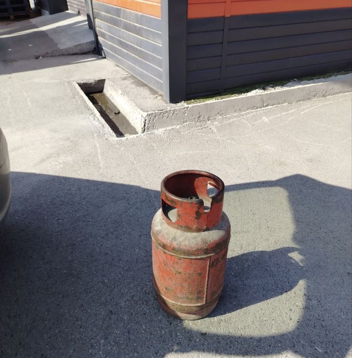 продам газовый балон 2 шт