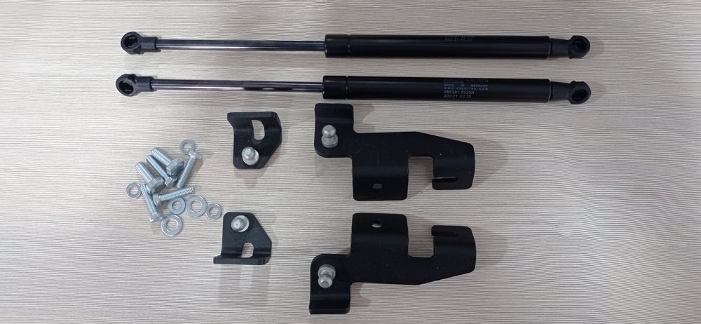 Продам амортизаторы капота на КИА РИО -4, РИО Х -Line .