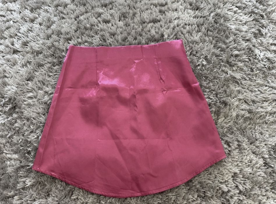 Сатенена пола ZARA модел