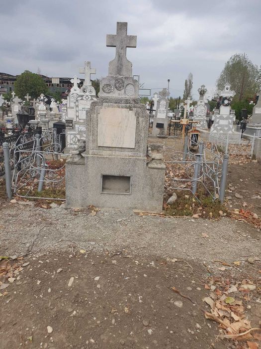 vand loc de veci