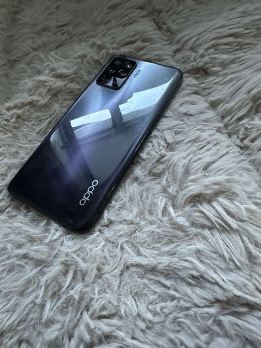 OPPO Reno 5 lite
