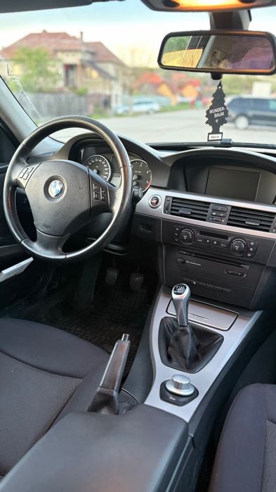 BMW Seria 3 E90 320d