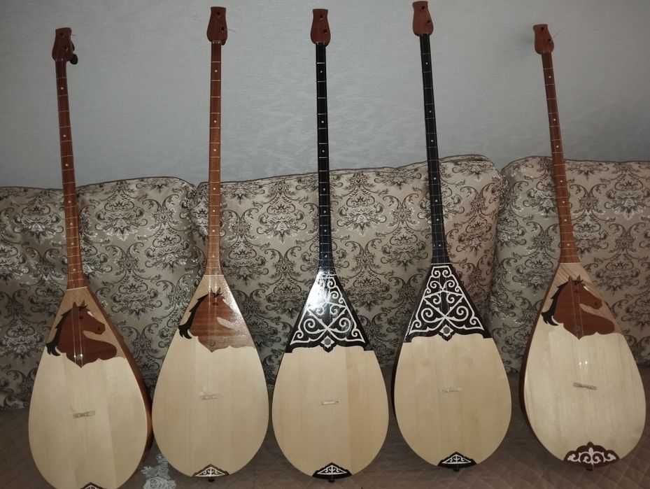 Домбыра шеберханасы