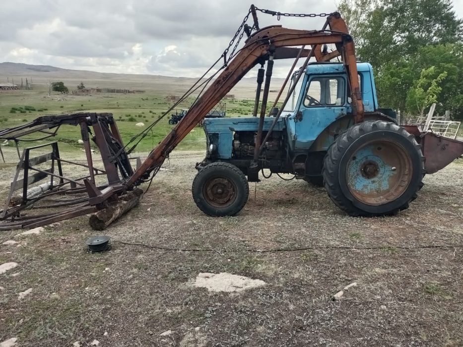 Трактор стогомет