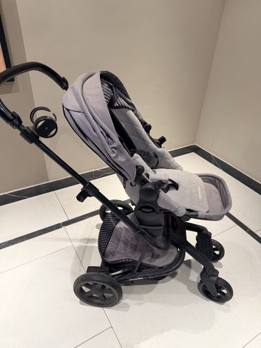 Продам коляску Easywalker