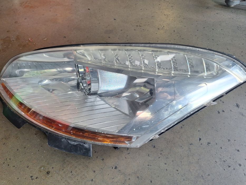 Ляв фар Оригонален за Ситроен Пикасо