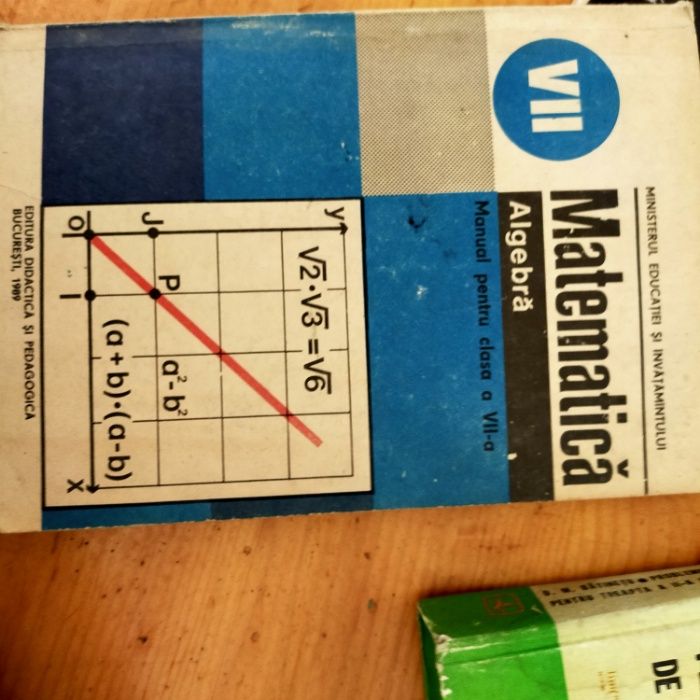 Orice carte de matematica la 5 lei