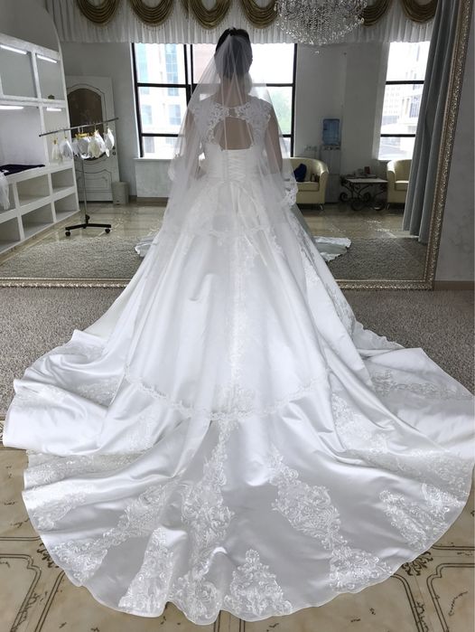 Продам свадебное платье