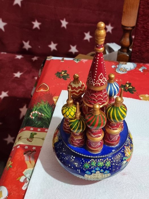 Cutii muzicale cu tambur