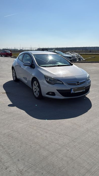Opel Astra J GTC, 1.4 140cp, manuala, 2013, stare buna