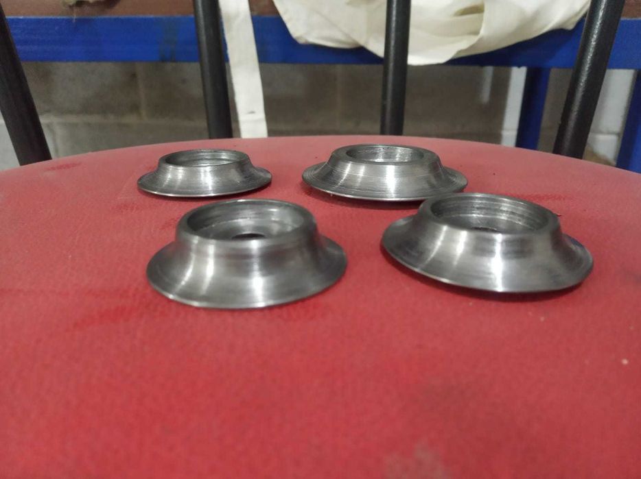 Токарь ,Токарные работы.