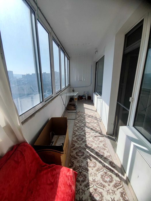 Голям луксозен тристаен апартамент