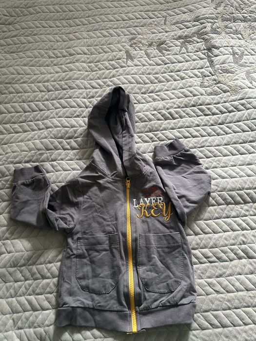 Продам детские вещи