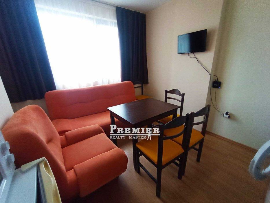 Продава се Двустаен апартамент в к.к. Слънчев бряг - 61 кв.м за 585 €/кв.м - Снимка #7
